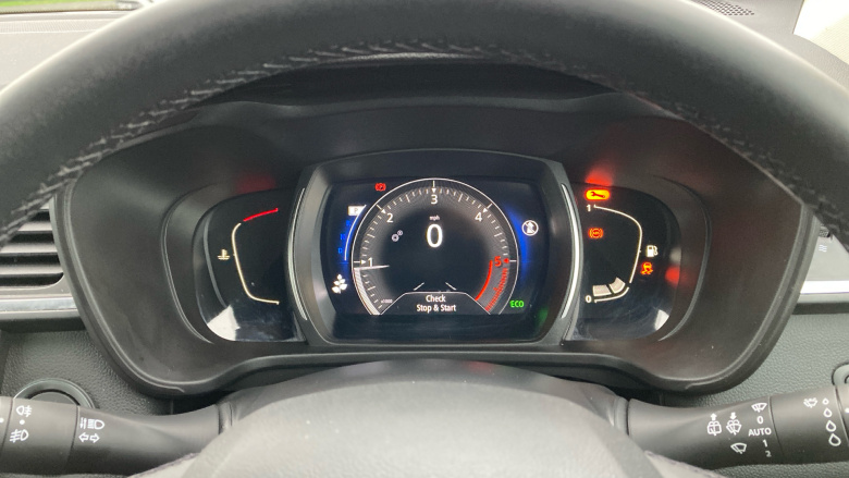 Renault Kadjar 1.5 Blue dCi Iconic 5dr EDC Diesel Hatchback